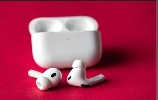 White Airpods with Advanced Noise Cancellation - 1 Pcs